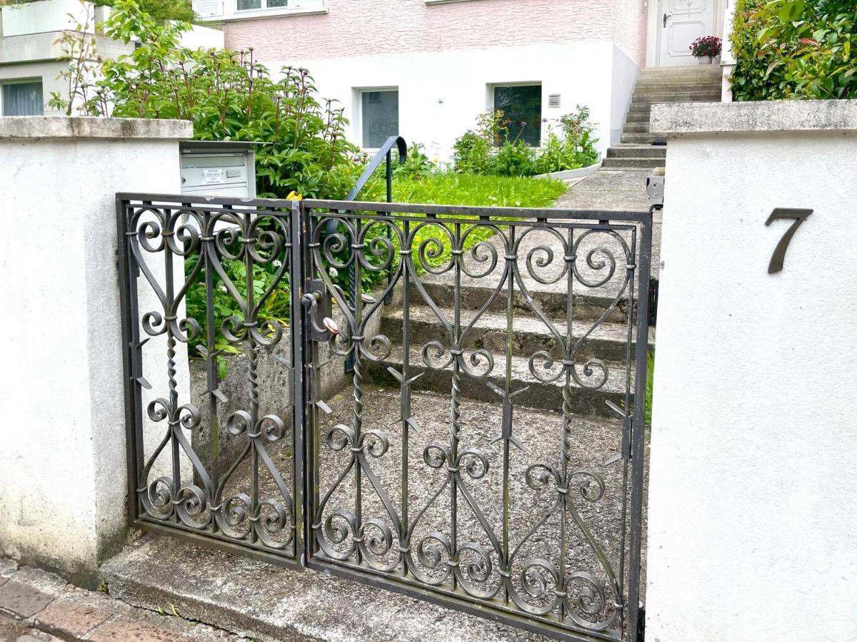 Studio In Stadtnaehe Zuerich Mit Guter Verkehrsanbindung Adliswil Buitenkant foto